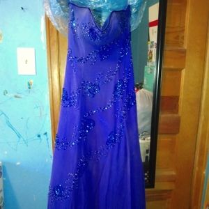 Prom dress